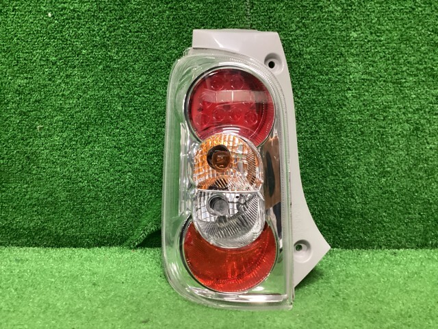 ミラココア DBA-L675S 左テールランプ ココアプラスX P18 81560-B2480拍卖