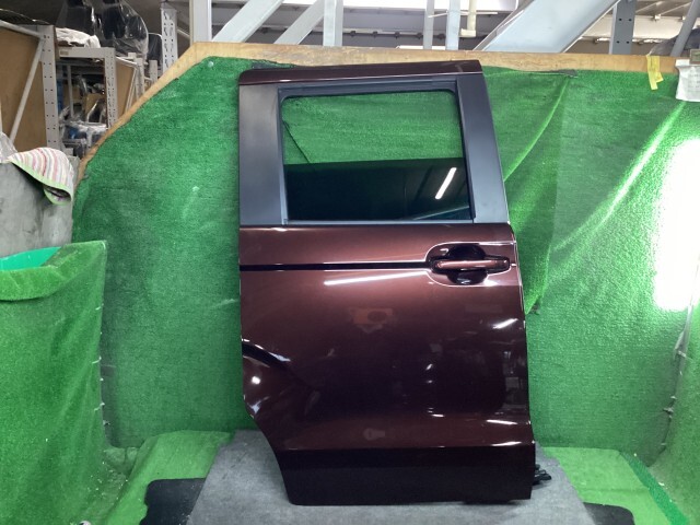 N-BOX 6BA-JF3 右RドアASSY Gホンダセンシング YR633P 67510-TTA-920ZZ拍卖