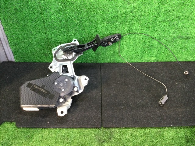 eKスペース DBA-B11A 左パワースライドドアモーター カスタムT セーフティパッケージ 4WD A31 5780A083拍卖