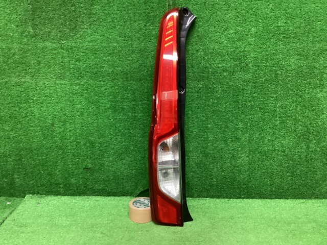 ムーヴ DBA-LA100S 左テールランプ Xターボ S28 81560-B2530拍卖