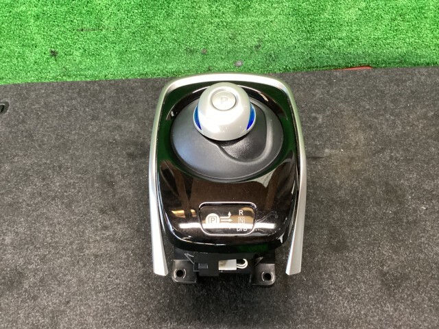 ノート DAA-HE12 シフトレバー E-POWER X Vセレクション QAB拍卖