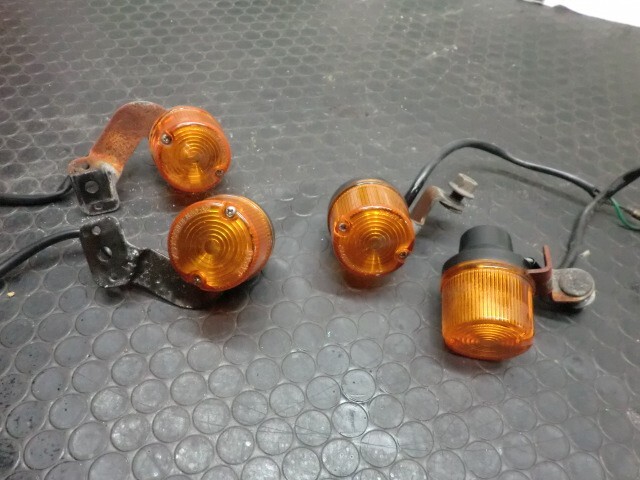 25 KSR80 MX080B ウインカー 一台解体 検)KSR50 KSR110 KSR KS-2 KS-1拍卖