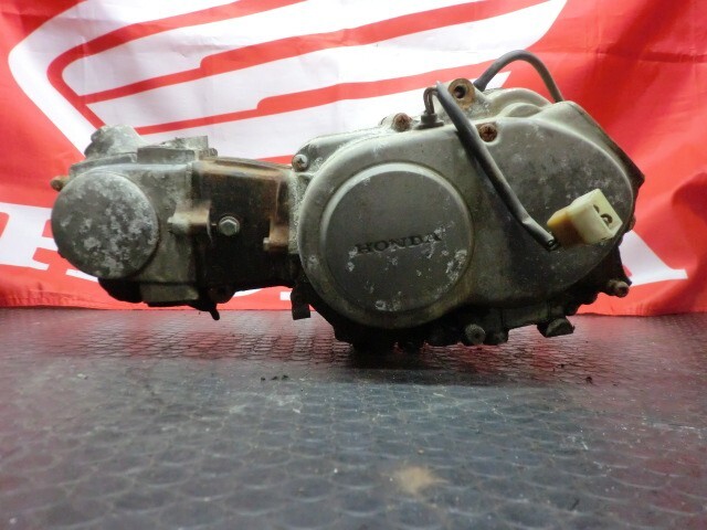 46 モンキー 4L ※エンジンZ50A エンジン キックOK プレート刻印 一台解体 検)Z50J Z50A モンキー ゴリラ DAX シャリー カブ Z50J拍卖