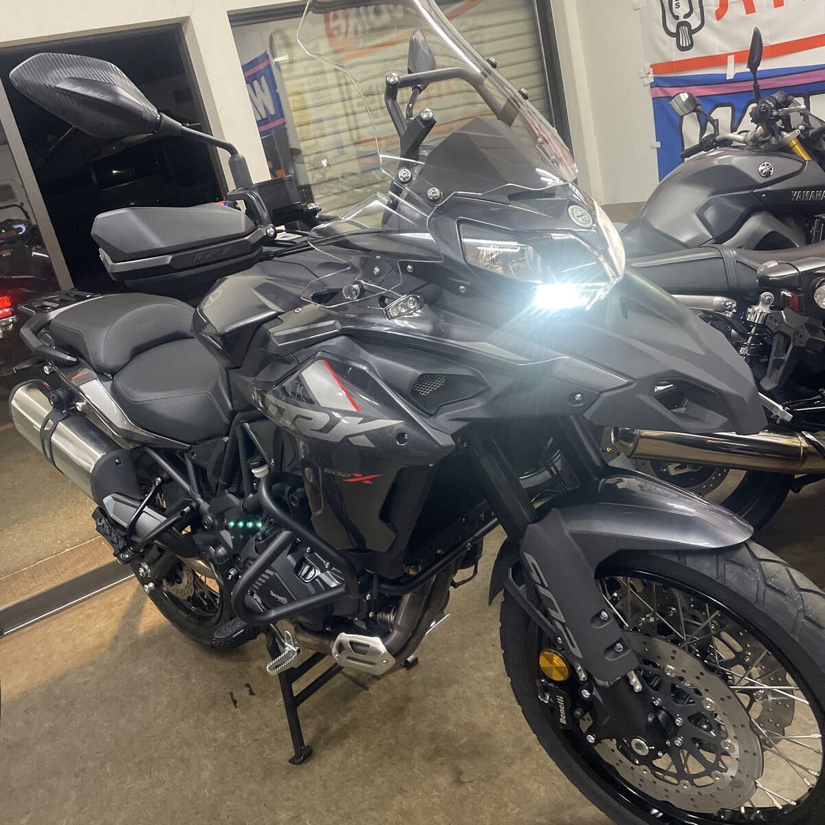 国内最安 べネリ TRK502X 新車★車検約3年付★整備済み即納車可拍卖