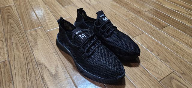 涼しいメッシュスニーカー23cm軽量でカカト踏んでスリッポンとしても_734拍卖