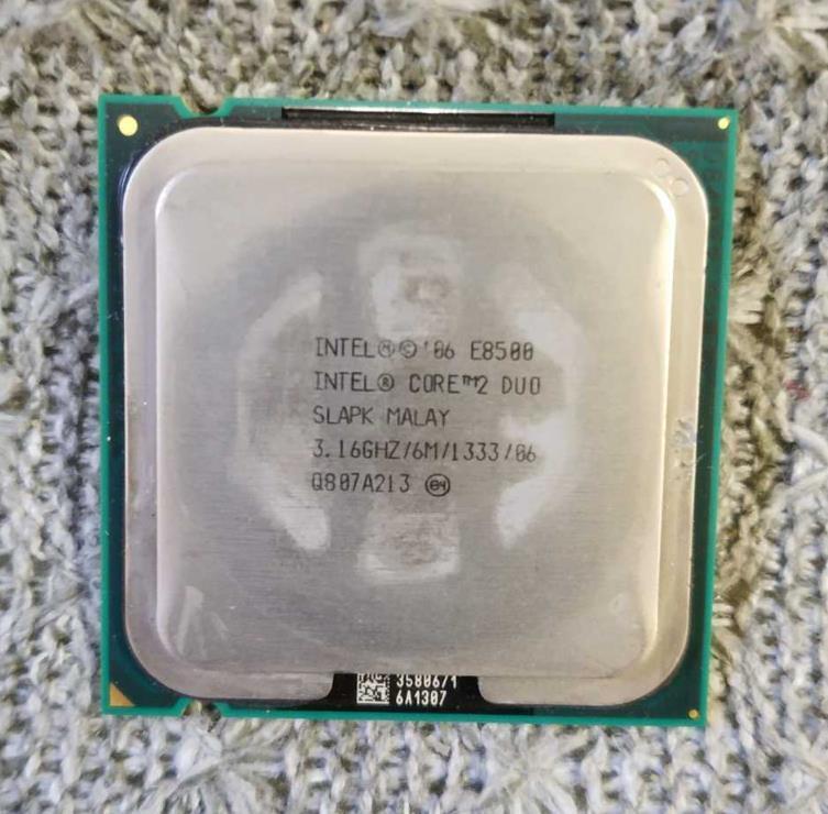 岐阜 即日発 速達可 送料185円~ CPU Intel Core 2 Duo E8500 3.16GHz SLAPK 2コア LGA775 ★ 動作確認済み C330A拍卖