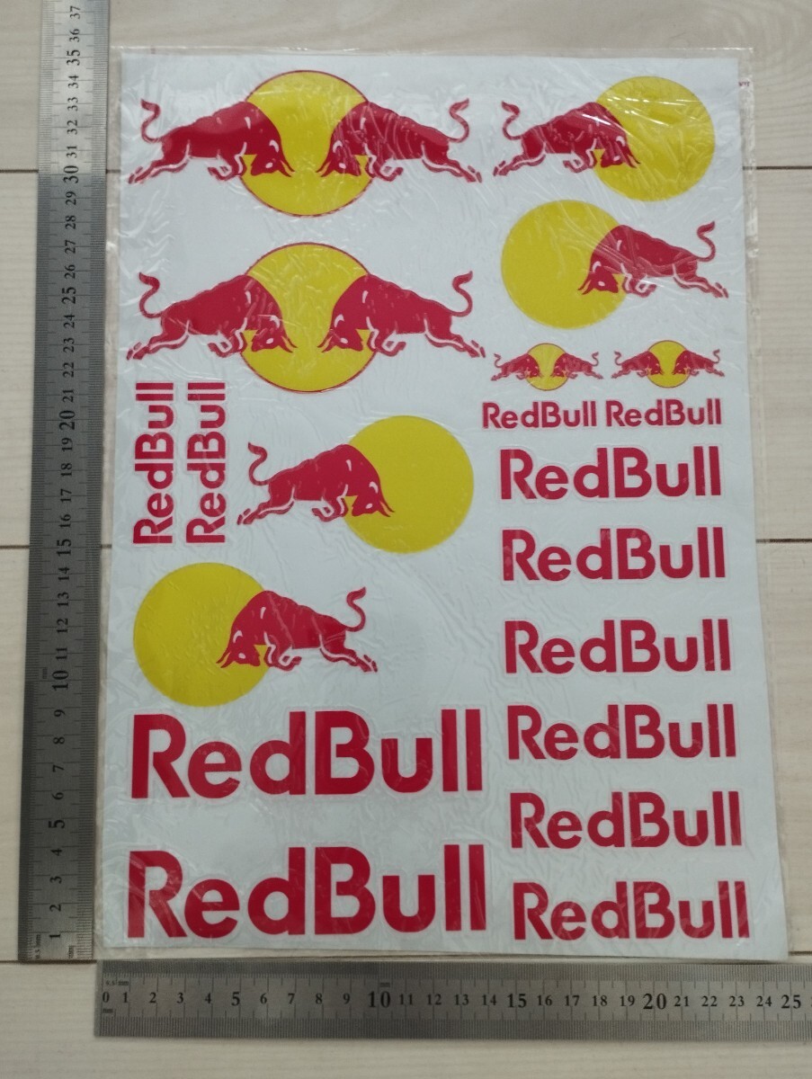 REDBULLステッカー 1シート分 カーステッカー バイクステッカー 防水 レーシングステッカー スノーボードステッカー スケボー拍卖