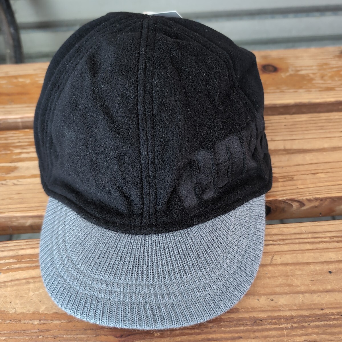 ▲新品▲ラパラ▲エンボスロゴフリーキャップ▲拍卖