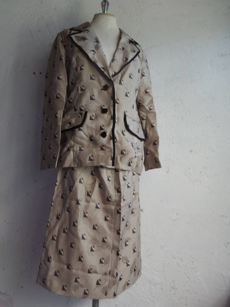 古着♪レトロVintageモダン柄セットアップスーツ♪昭和レトロワンピース70s60s70年代60年代昭和レトロビンテージクラシカルスーツ拍卖