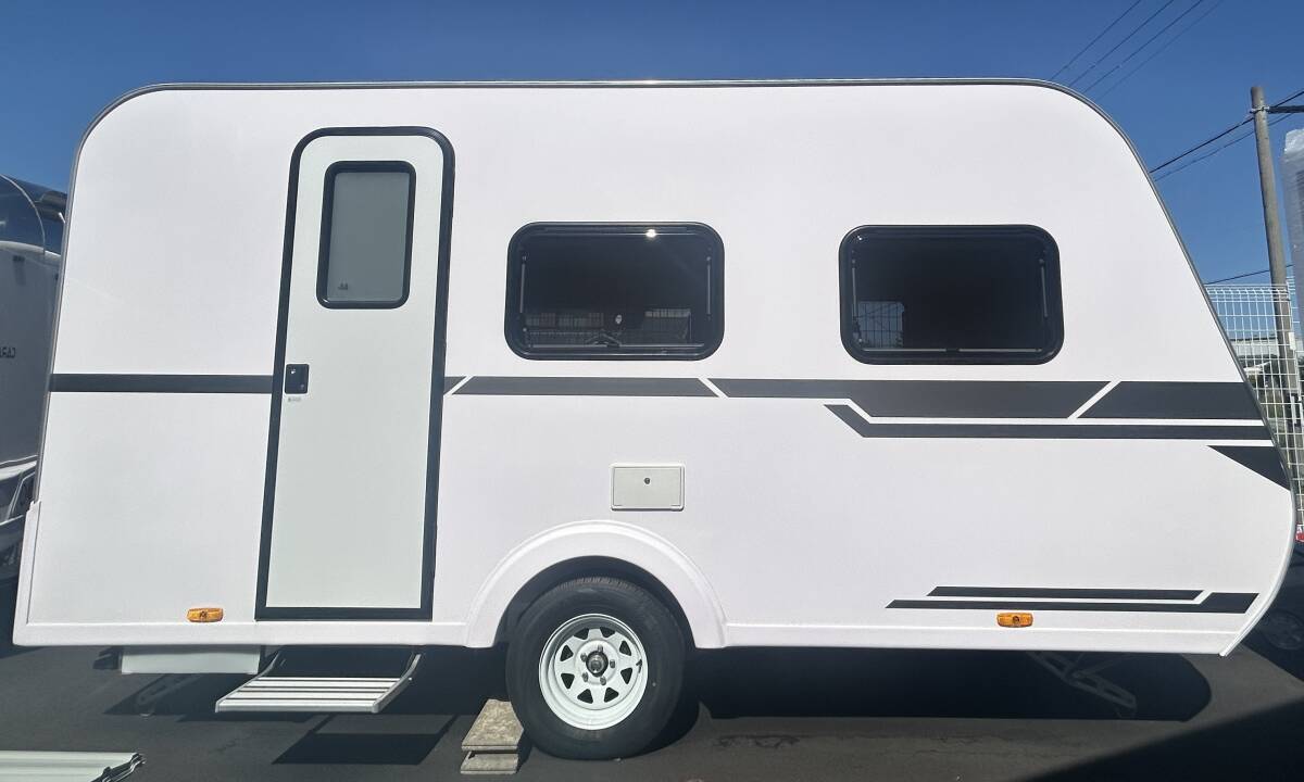 兵庫県小野市にて見学可◎ 新品未使用 キャンピングカー トレーラー 全国配送料無料(一部地域対象外あり)拍卖