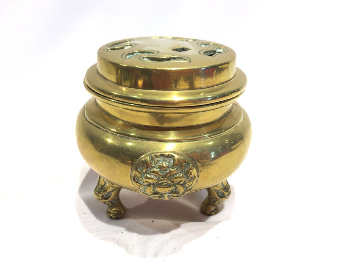 ■82■火舎 香炉 仏具 仏壇 金色 ゴールド 佛具拍卖