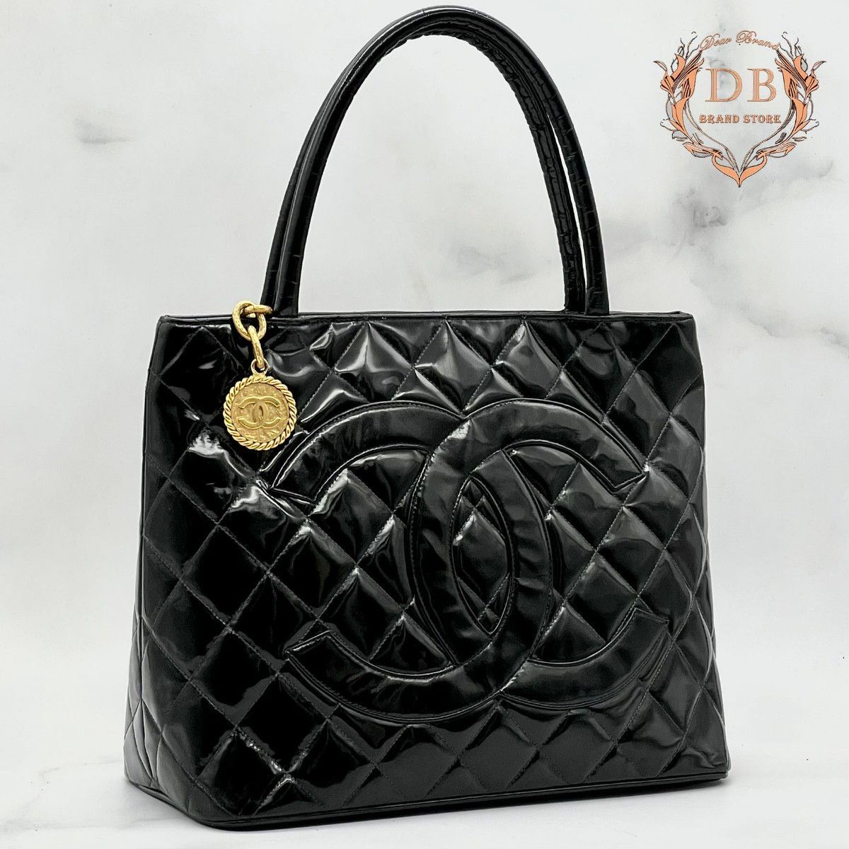 シャネル 復刻トート デカココ マトラッセ 肩掛け ブラック ゴールド金具 CHANEL レディース バッグ ビジネス パテント 鑑定済み 正規品拍卖
