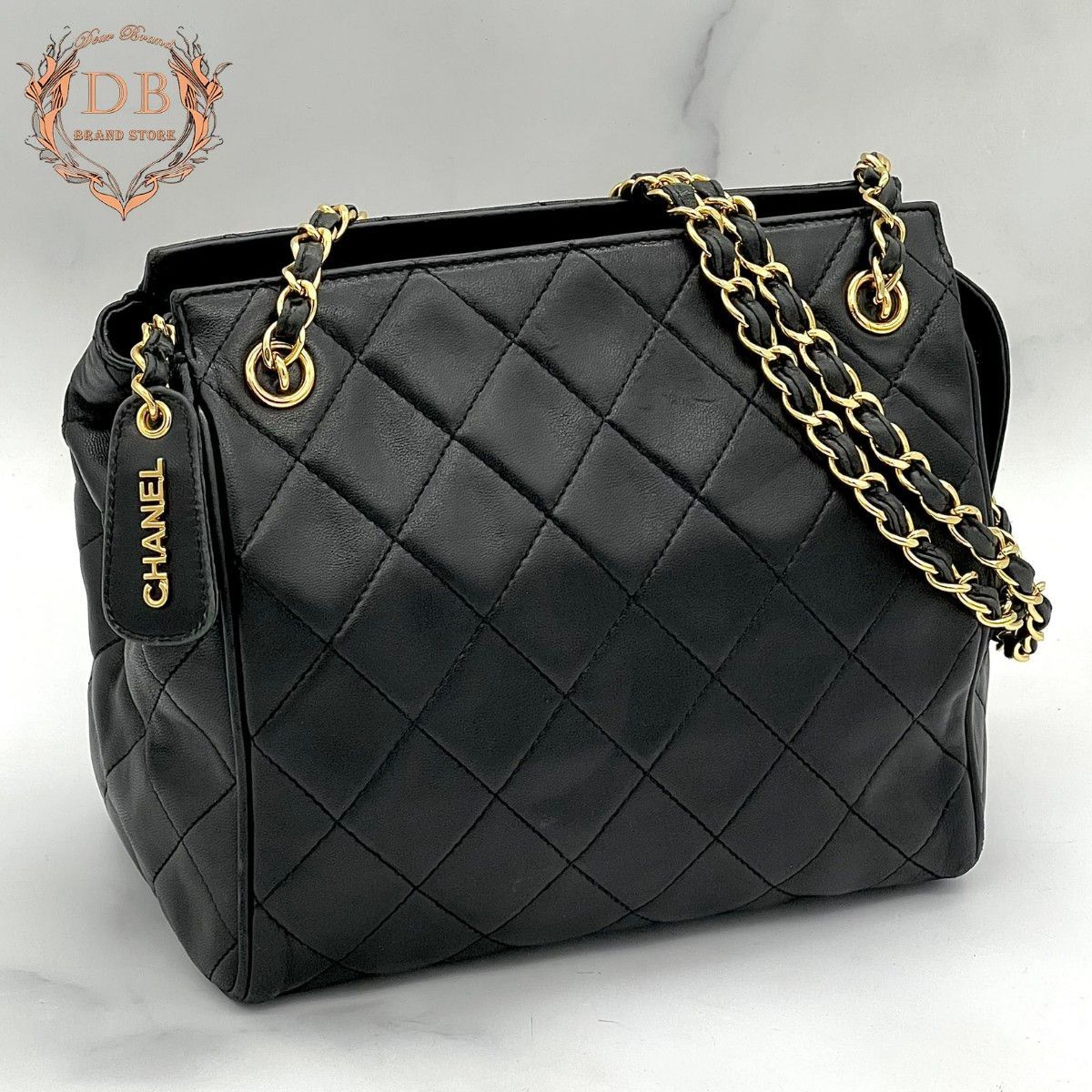 シャネル マトラッセ ロゴプレート チェーンショルダー 肩掛 ブラック ゴールド CHANEL レディース バッグ フォーマル 黒 鑑定済み 正規品拍卖