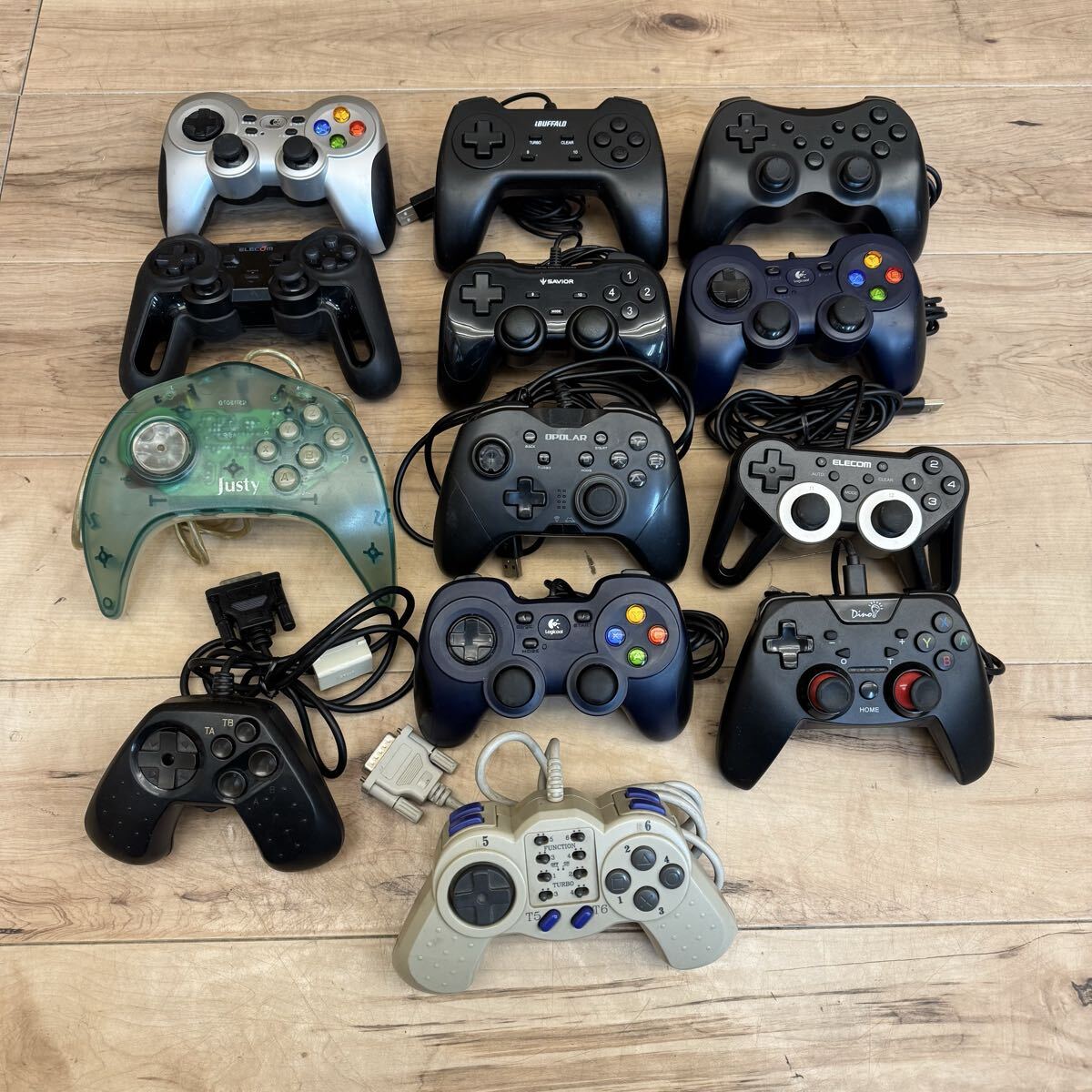 ★PC用ゲームコントローラ★パッド★13台 まとめ★エレコム★ELECOM★BUFFALO★Logicool★パソコンゲーム★周辺機器★SR(U160)拍卖