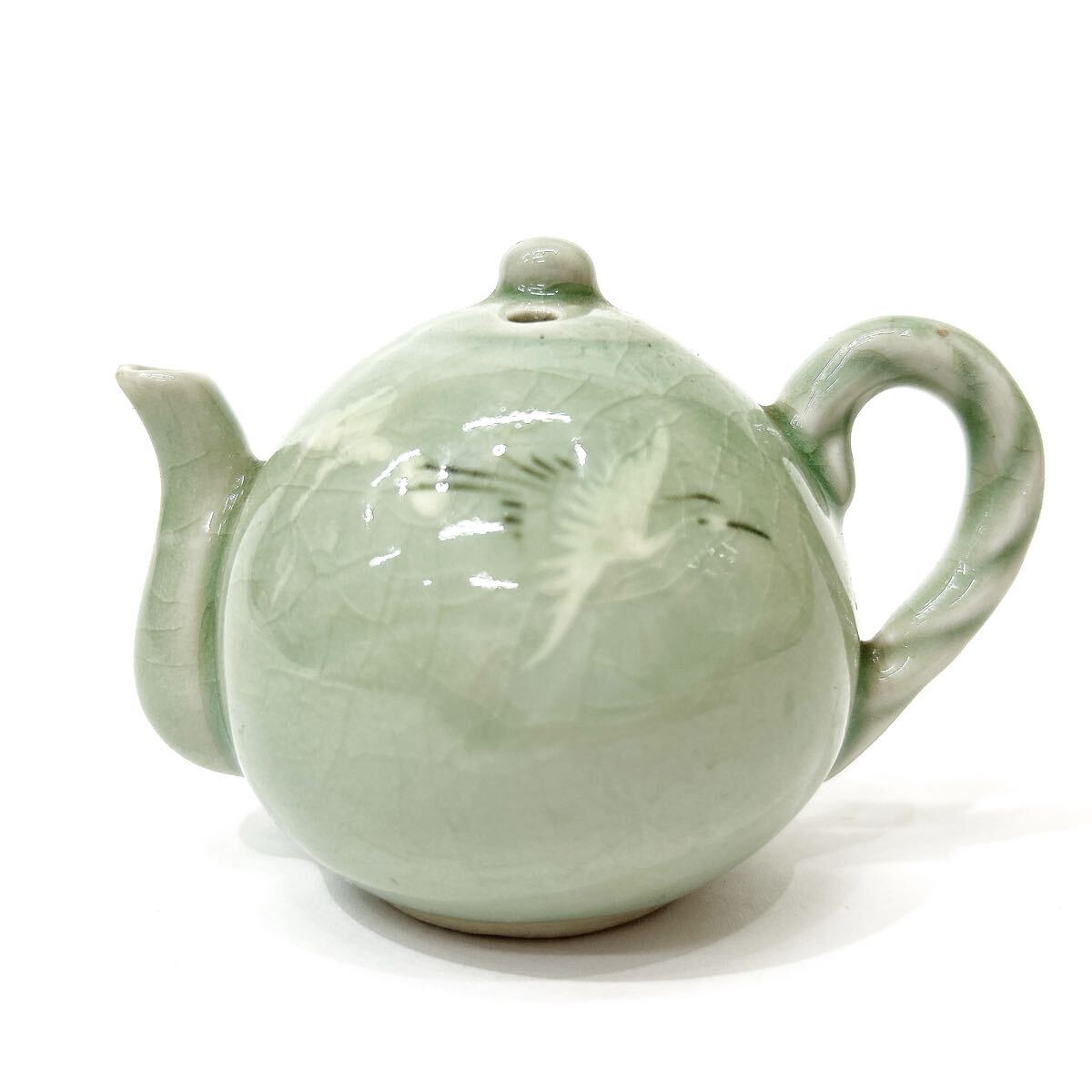 玉泉造 青磁象嵌『雲鶴文』急須形 水滴 書道具 arc依頼星0929拍卖