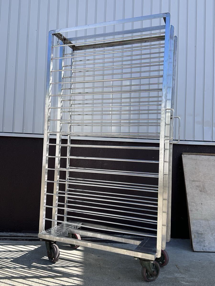 D東(0915t1) ベーカリーラック パンラック パントローリー ラックカート ベーカリーカート キャスター付き 15段 業務用 愛知県一宮市より拍卖