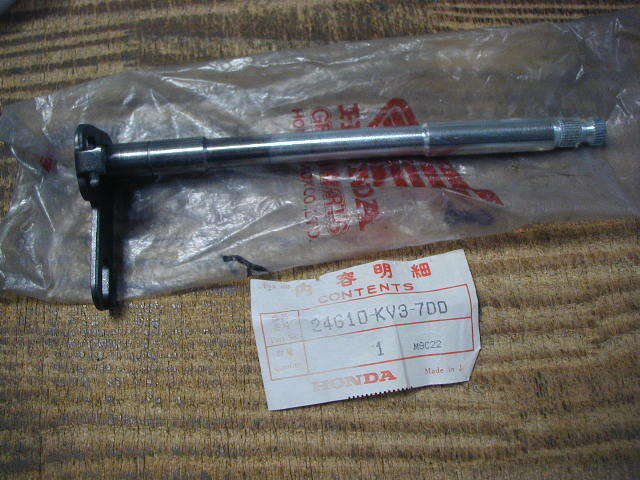 53789★NSR250R(MC18)★未使用・ギアシフトスピンドルCOMP拍卖