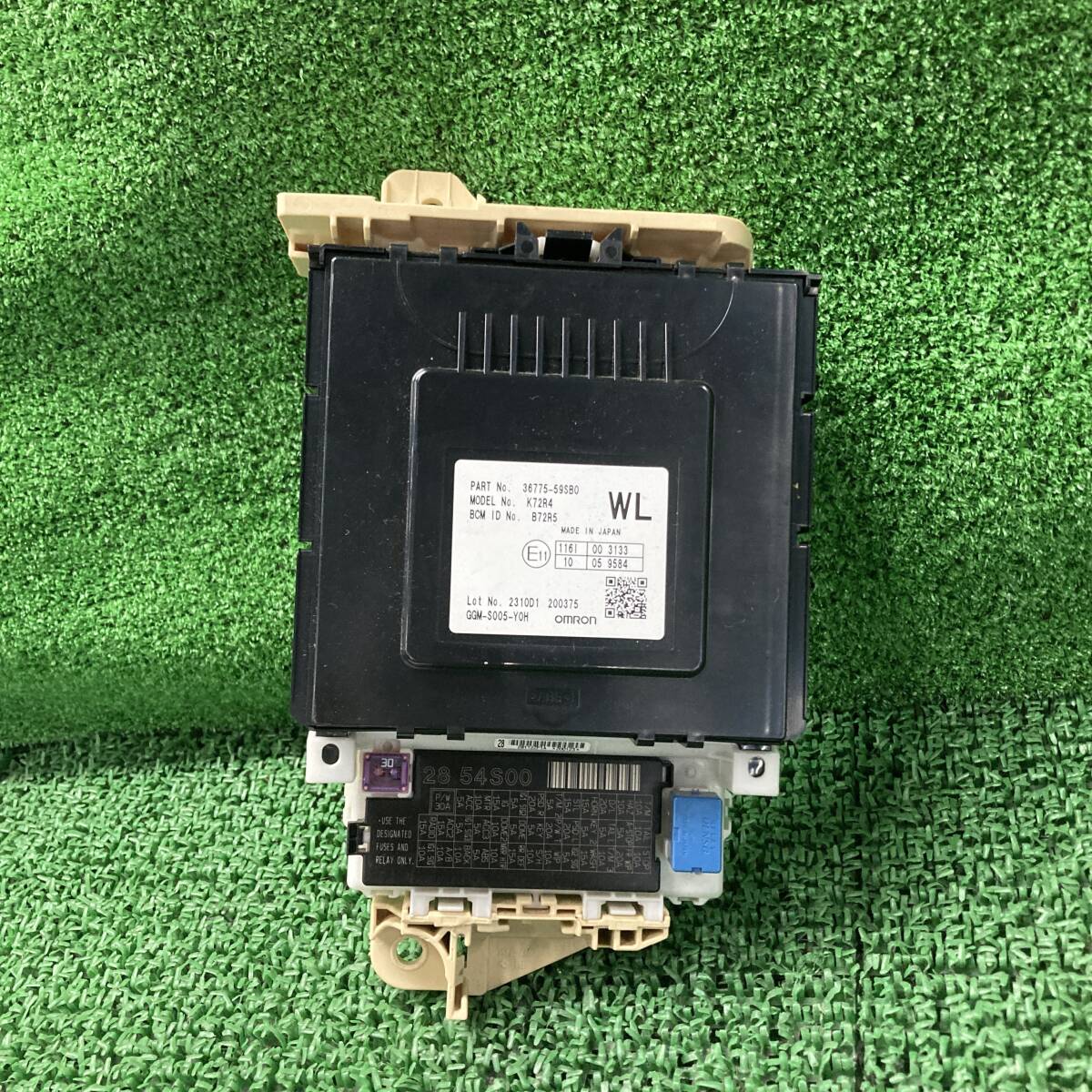 ★☆ハスラー MR92S G ヒューズボックス 室内用 36775-59SB0 (A1509)☆★拍卖