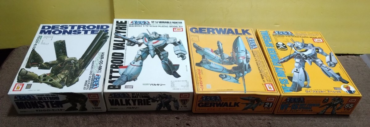 超時空要塞マクロス デストロイド・モンスター/バルキリー/ガウォーク・バルキリー/ ロイ・フォッカースペシャル  未組立 拍卖