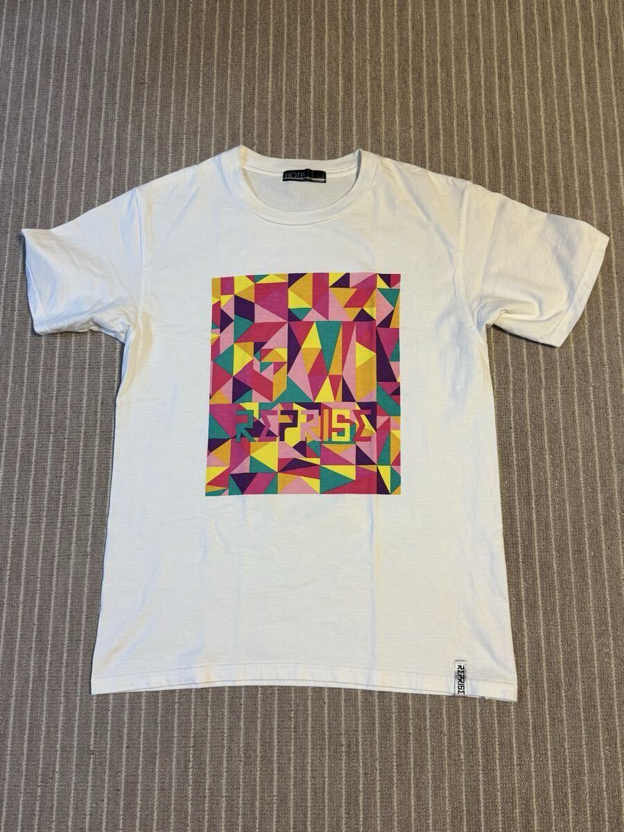 布袋寅泰 GUITARHYTHM6 TOUR トライアングル・パターンTEE ホワイト Mサイズ 美品 HOTEI拍卖