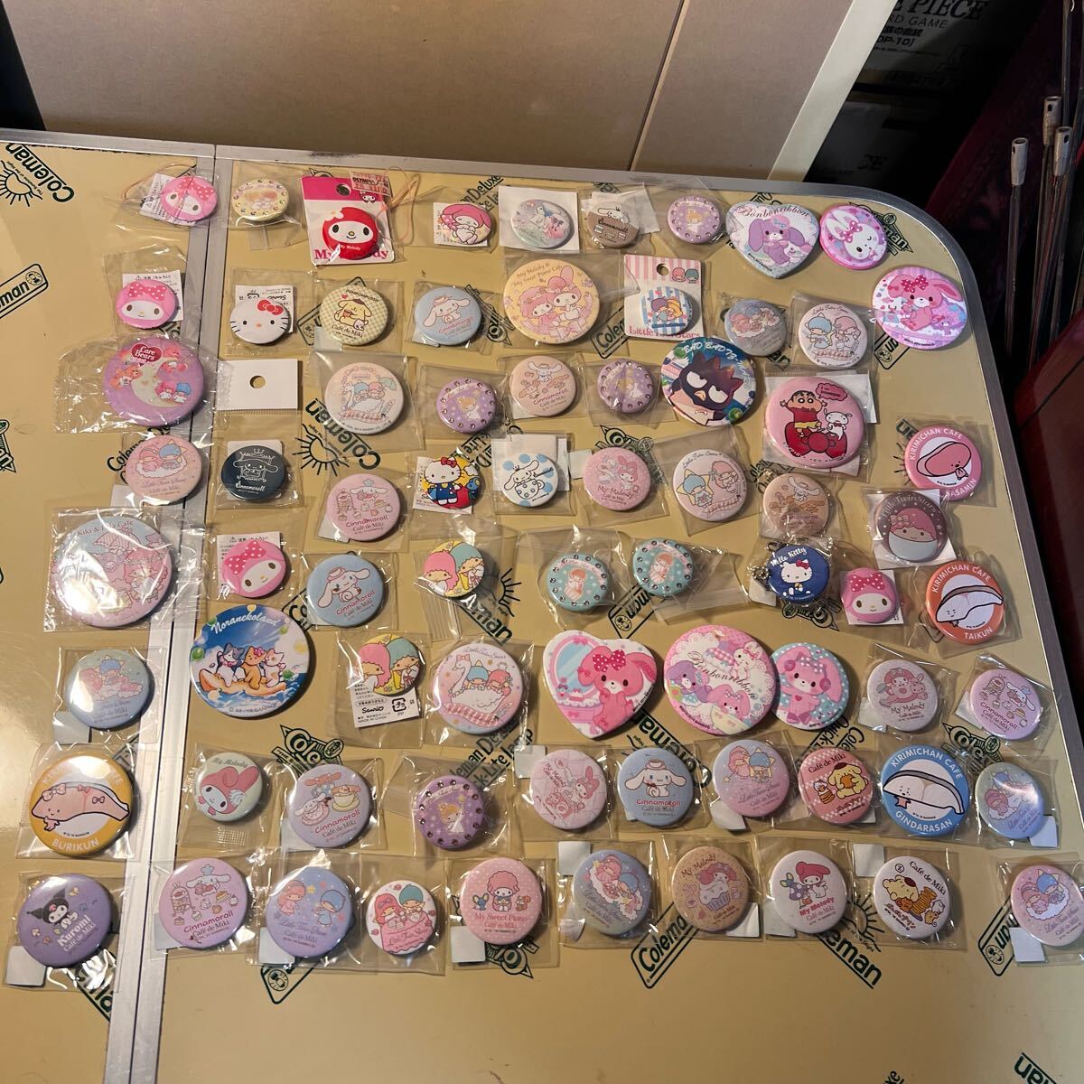 サンリオ 缶バッジ 73枚 まとめ 大量 sanrio ハローキティ マイメロ ぽむぽむぷりん キキララ シナモロール拍卖