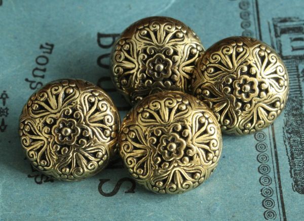 即決 ボタン 4個 φ18mm 金色 ゴールドカラー 花 フローラル 蔦 装飾 フランス輸入拍卖
