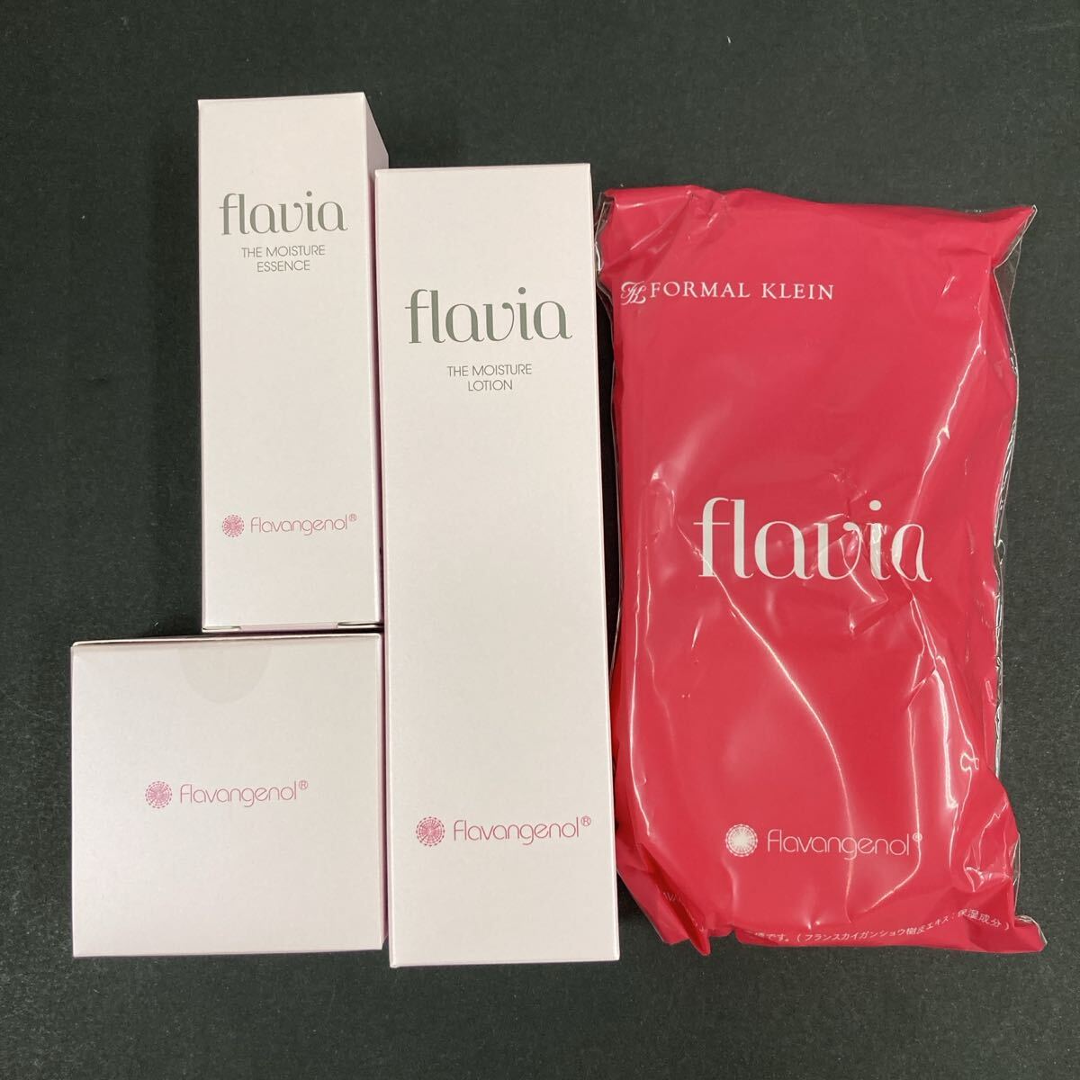 送料無料匿名配送即決 フラビアスキンケアセット拍卖