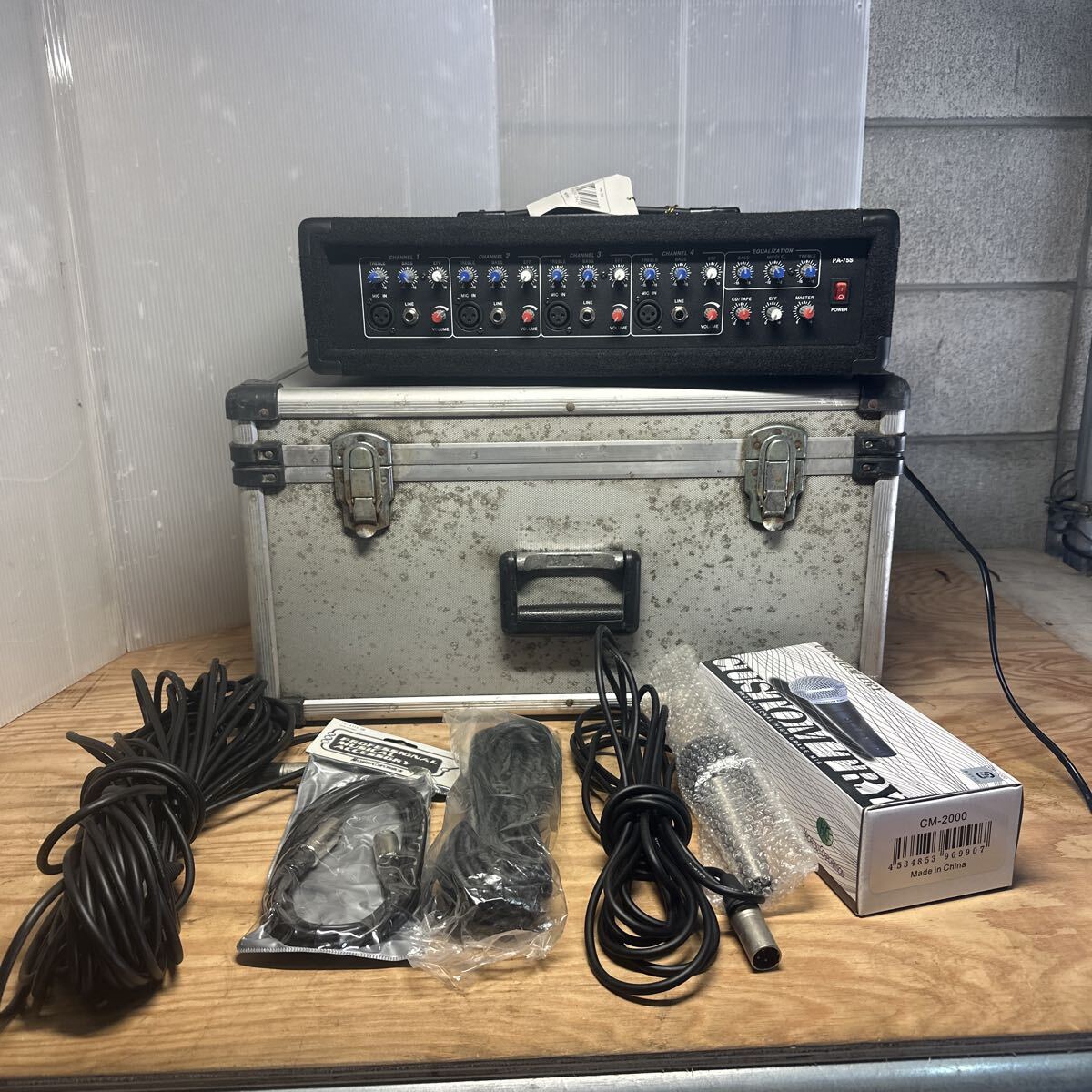 ミキサー pa-75s マイク2本 その他線4本 ハードケース付き拍卖