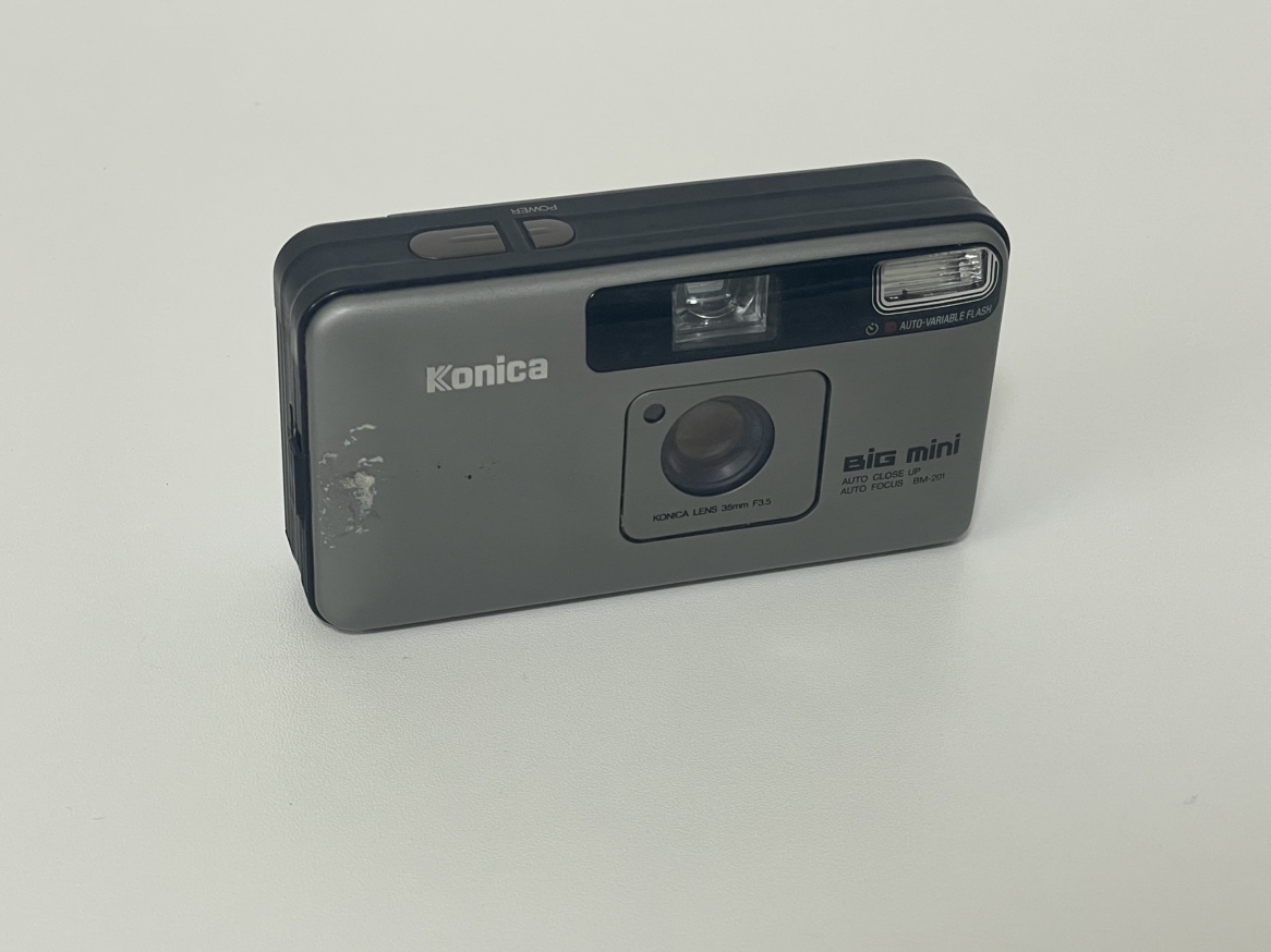 コンパクトフィルムカメラ コニカ BM-201 KONICA BiG mini 本体のみ拍卖