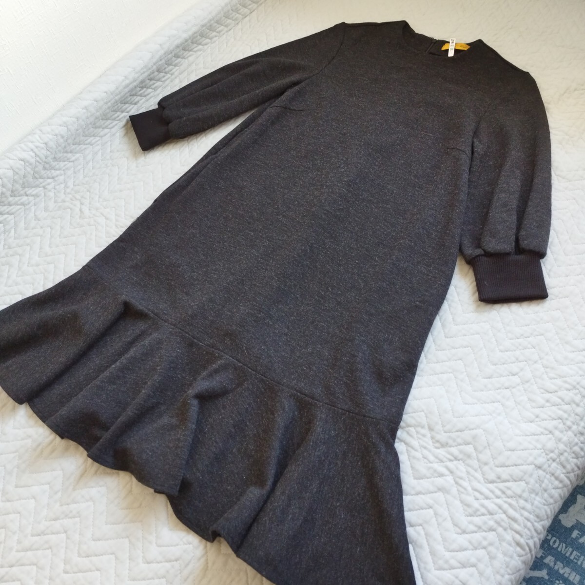 アーバンリサーチ F by ROSSO ロング ワンピース 長袖 38 ポケット クリーニング済み 冬 黒 シンプル上品な印象 匿名 送料無料拍卖
