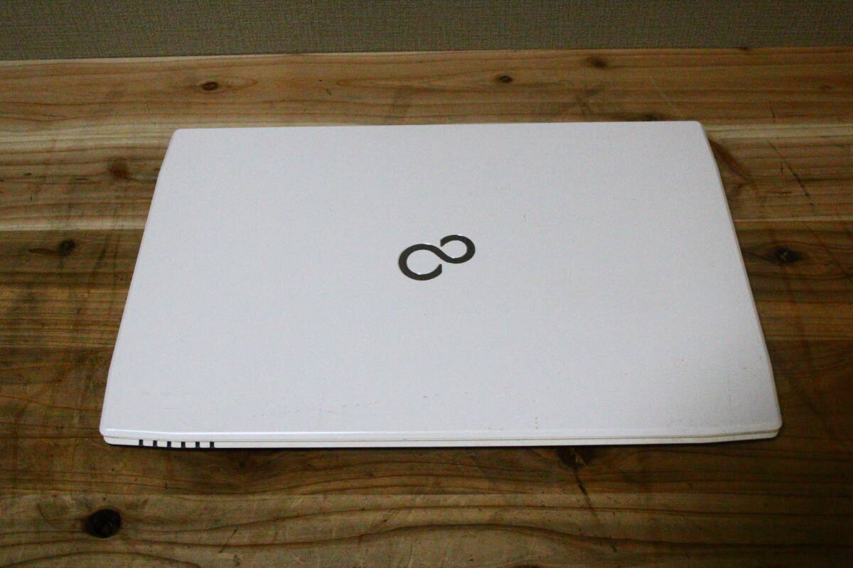 TJ10011  FUJITSU LIFEBOOK AH42拍卖
