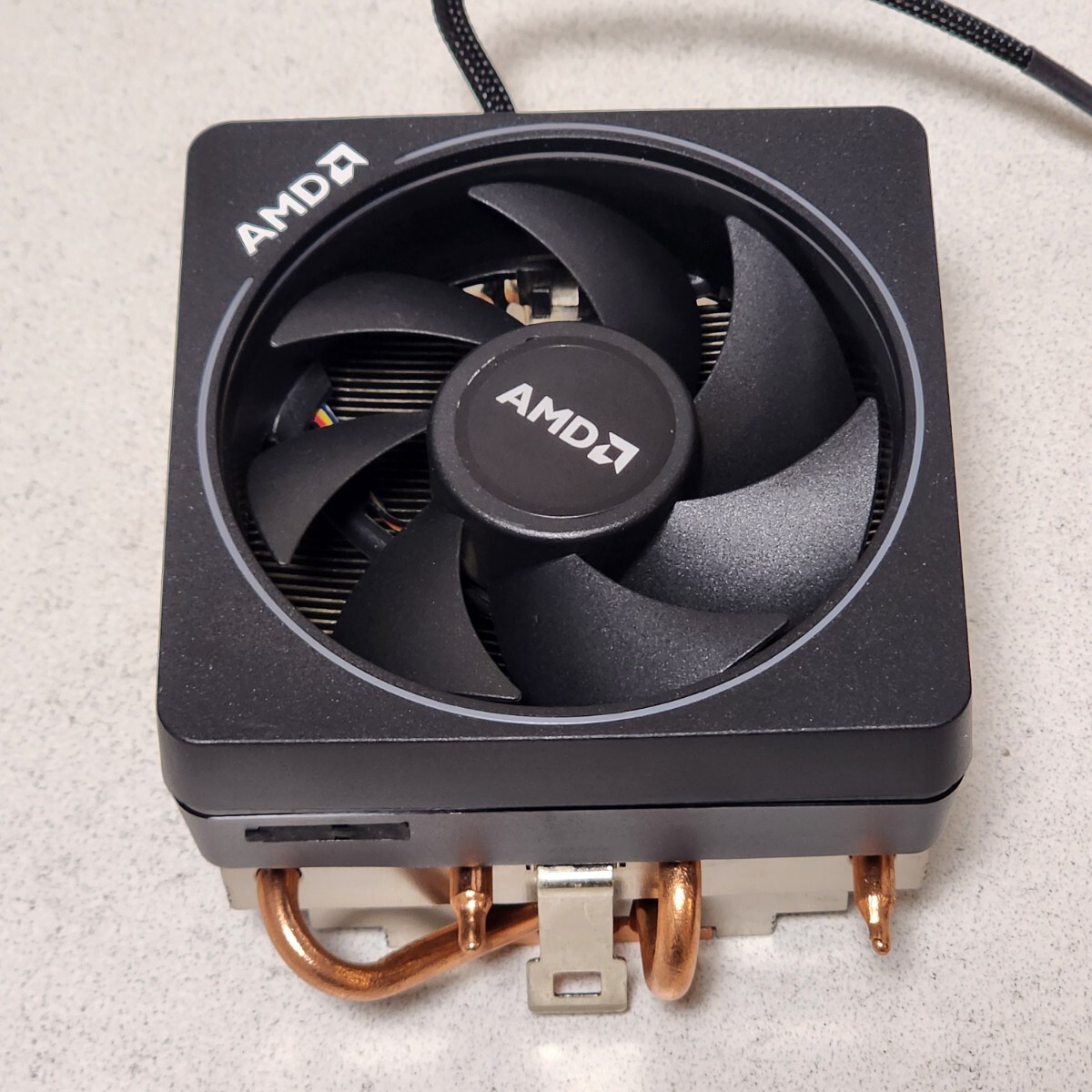 【送料無料】AMD Wraith Max Ryzen付属CPUクーラー Socket AM4・AM5等対応 PCパーツ拍卖