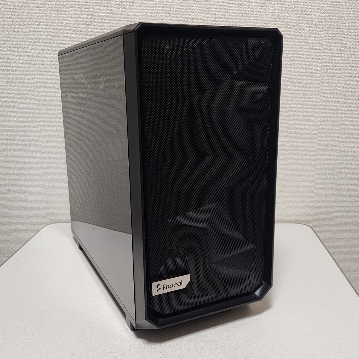【送料無料】FractalDesign Fractal DesignMeshify 2 TG FD-C-MES2A(FD-C-MES2A-02) ミドルタワー型PCケース(ATX)拍卖