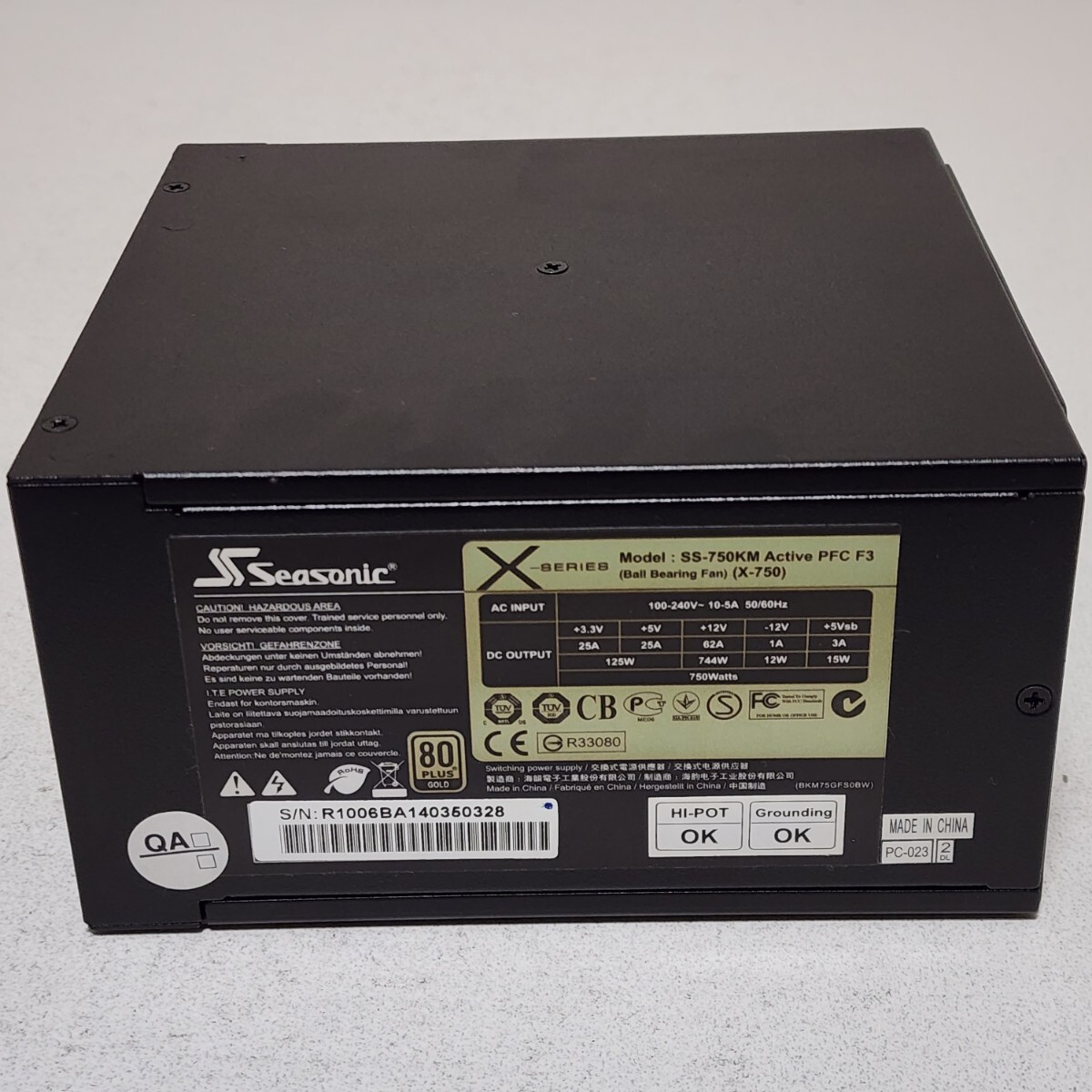 Seasonic X-SERIES SS-750KM(X-750) 750W 80PLUS GOLD認証 ATX電源ユニット PCIeケーブル欠品 動作確認済み PCパーツ拍卖