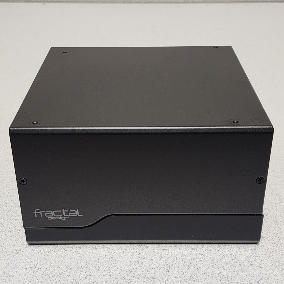 FractalDesign ION+ 760P(FD-PSU-IONP-760P-BK) 760W 80PLUS PLATINUM認証 ATX電源ユニット フルプラグイン 動作確認済 PCパーツ 750W (2)拍卖