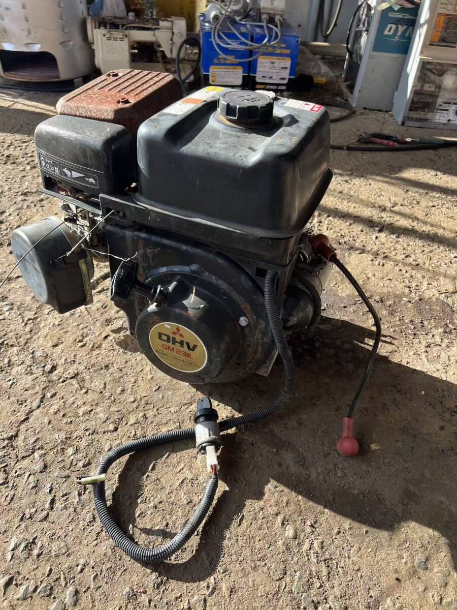 秋田発 三菱 GM231L セル付き ガソリンエンジン 7馬力 起動良好 草刈り機 除雪機 現状渡し拍卖