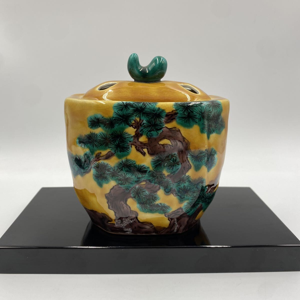 R1015 未使用品 香炉 色絵 水指 ミニ香炉 置物 九谷焼 京焼 黄交趾拍卖