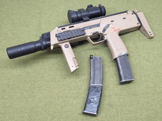 破損個所あり TOKYOMARUI 東京マルイ MP7A1 ガスブローバック タンカラー ガスガン エアガン スコープ付き 管理7H1003P-A6拍卖