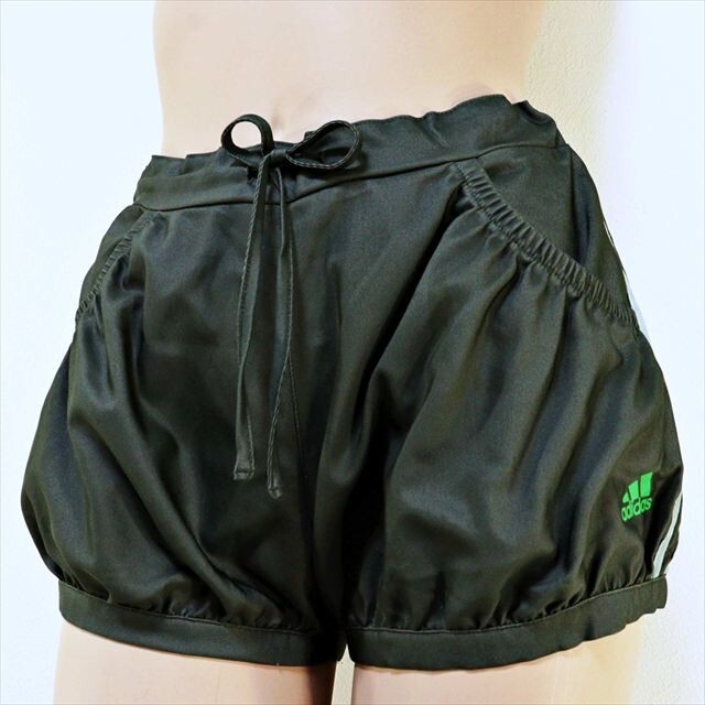 PE5-C59☆//adidas/アディダス♪JD1039*腰ゴム*バルーンシルエット*ショートパンツ※一番安価な送料はゆうパケットなら250円拍卖
