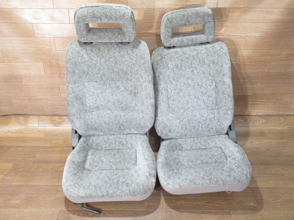 日産 E24 キャラバン GTクルーズ 純正 フロントシート 左右 運転席シート/助手席シート 拍卖