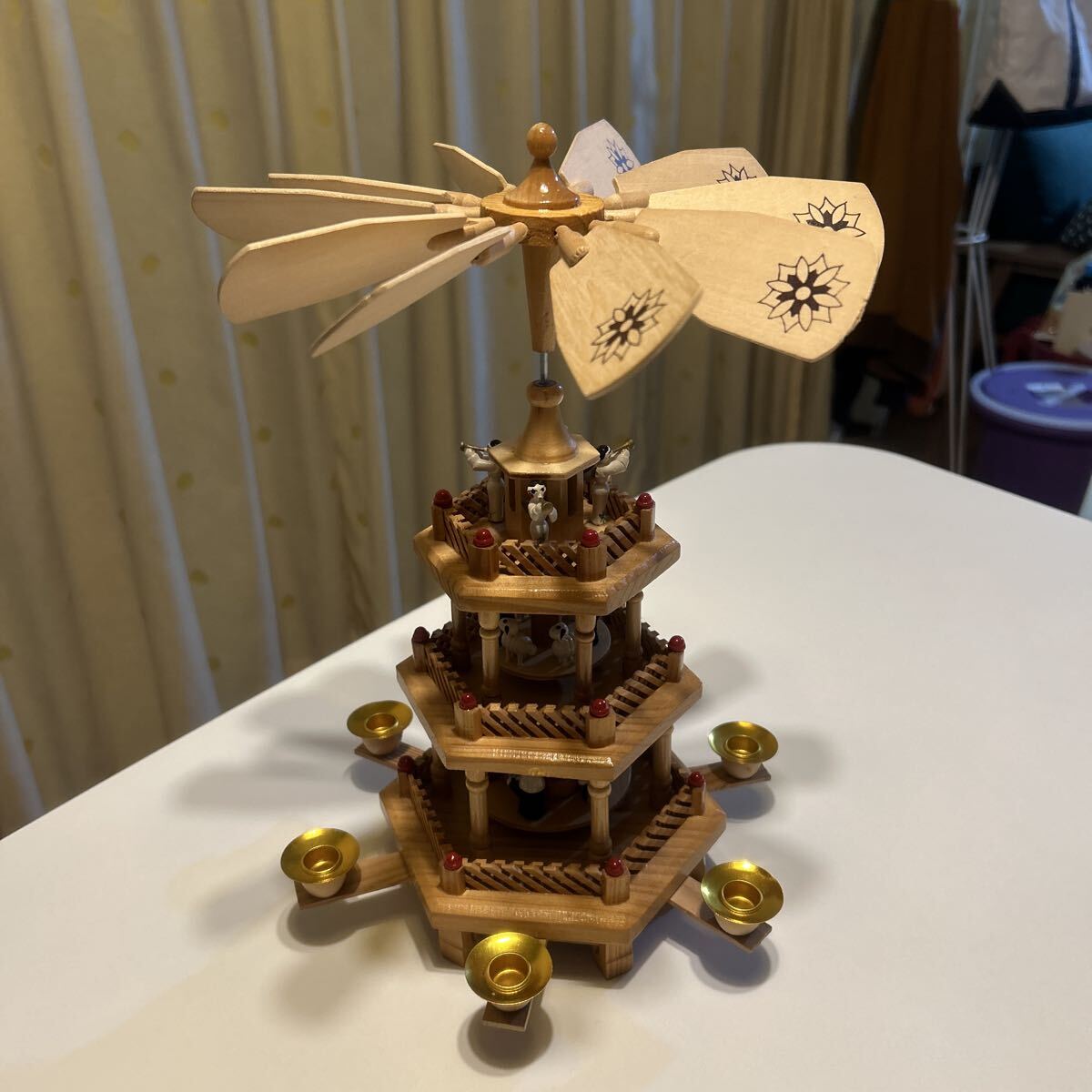 ドイツ木製工芸品 ビンテージ クリスマスピラミッド 3段 約30センチ 回転OK 状態良し拍卖