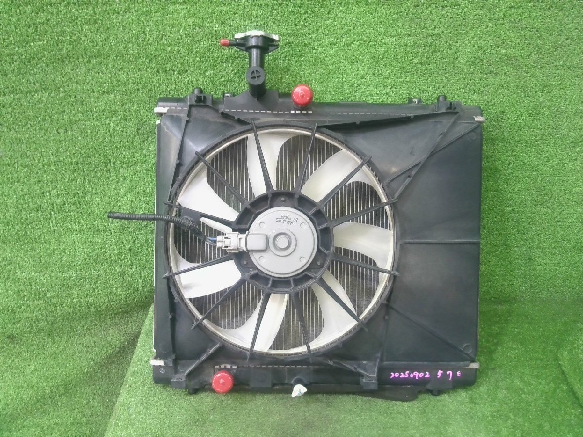 デリカD2 DBA-MB15S ラジエター ラジエータ S K12B Z7T MQ500581拍卖