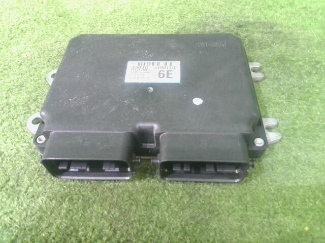 スクラム EBD-DG64V DA64 DR64 エンジンコンピューター ECU PC K6A 20H 1ADH-18-881拍卖
