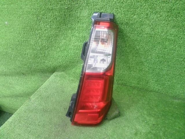 ワゴンR DBA-MH34S MJ 右 テール ランプ ライト FX R06A Z2S 35650-72M00拍卖