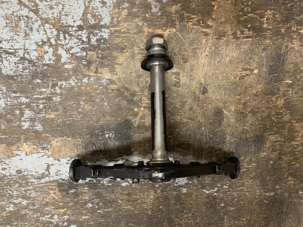 R&P CY50 ステム □ 塗装品 塗料付着あり ノーティーダックス拍卖