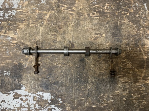 R&P CY50 リアアクスルシャフト □ ノーティーダックス拍卖