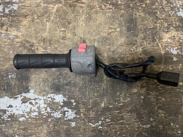 ニンジャ EX250K ハンドルスイッチ右 ☆ アクセルワイヤー無し拍卖