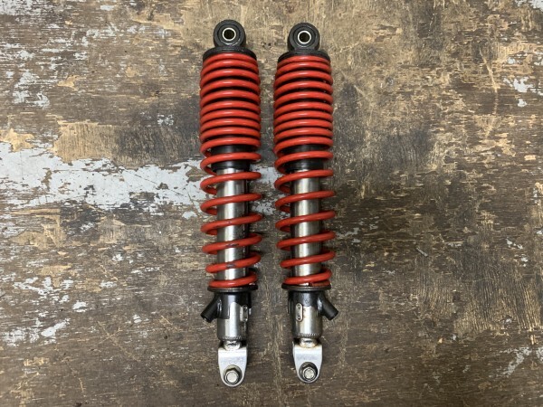 シグナスX SE44J リアサスペンション ☆ サビあり拍卖