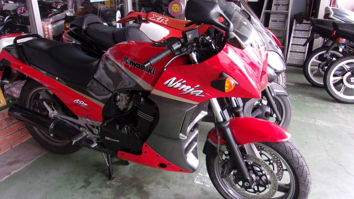 GPZ900R ZX900A フルオリジナル車拍卖