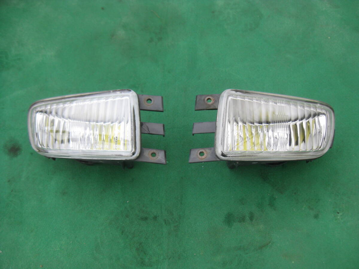 中古 トヨタ JZS16系アリスト V300 純正フォグランプ左右セット 補修用などに拍卖